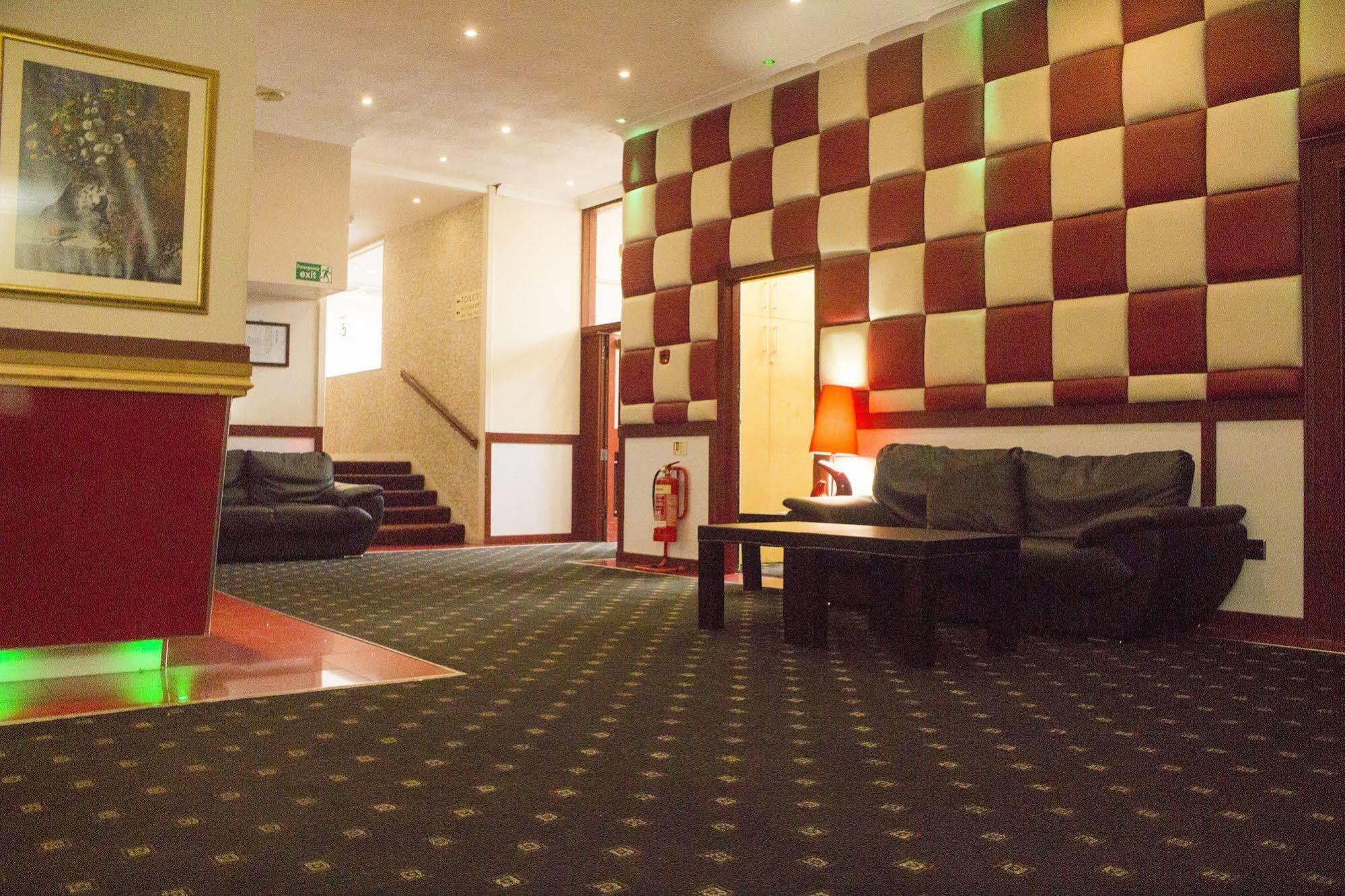 Kings Park Hotel Glasgow Exterior photo